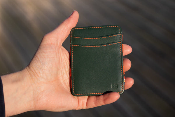 Magic Wallet - 8 Cards