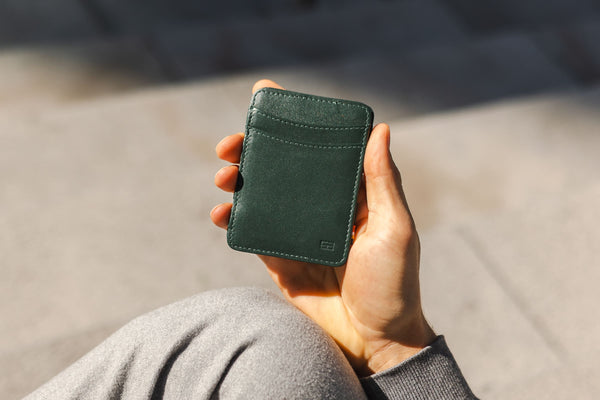Magic Wallet - 8 Cards