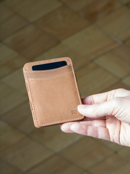 Magic Wallet - 8 Cards
